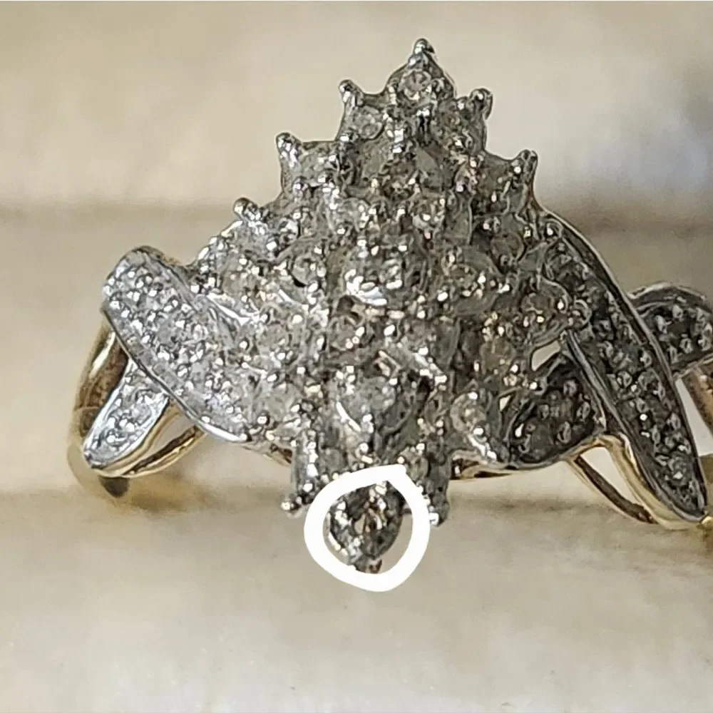 10K Gold Diamond Ring Size 10